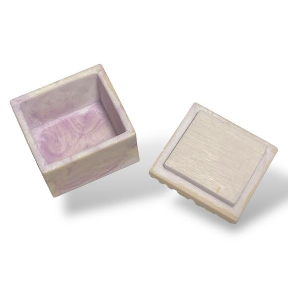 VINTAGE Floral Top Mini Small Trinket Jewelry Pill Box Miniature Carved Lid - Picture 3 of 10